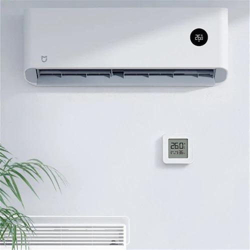 Mi Temperature and Humidity Monitor 2
